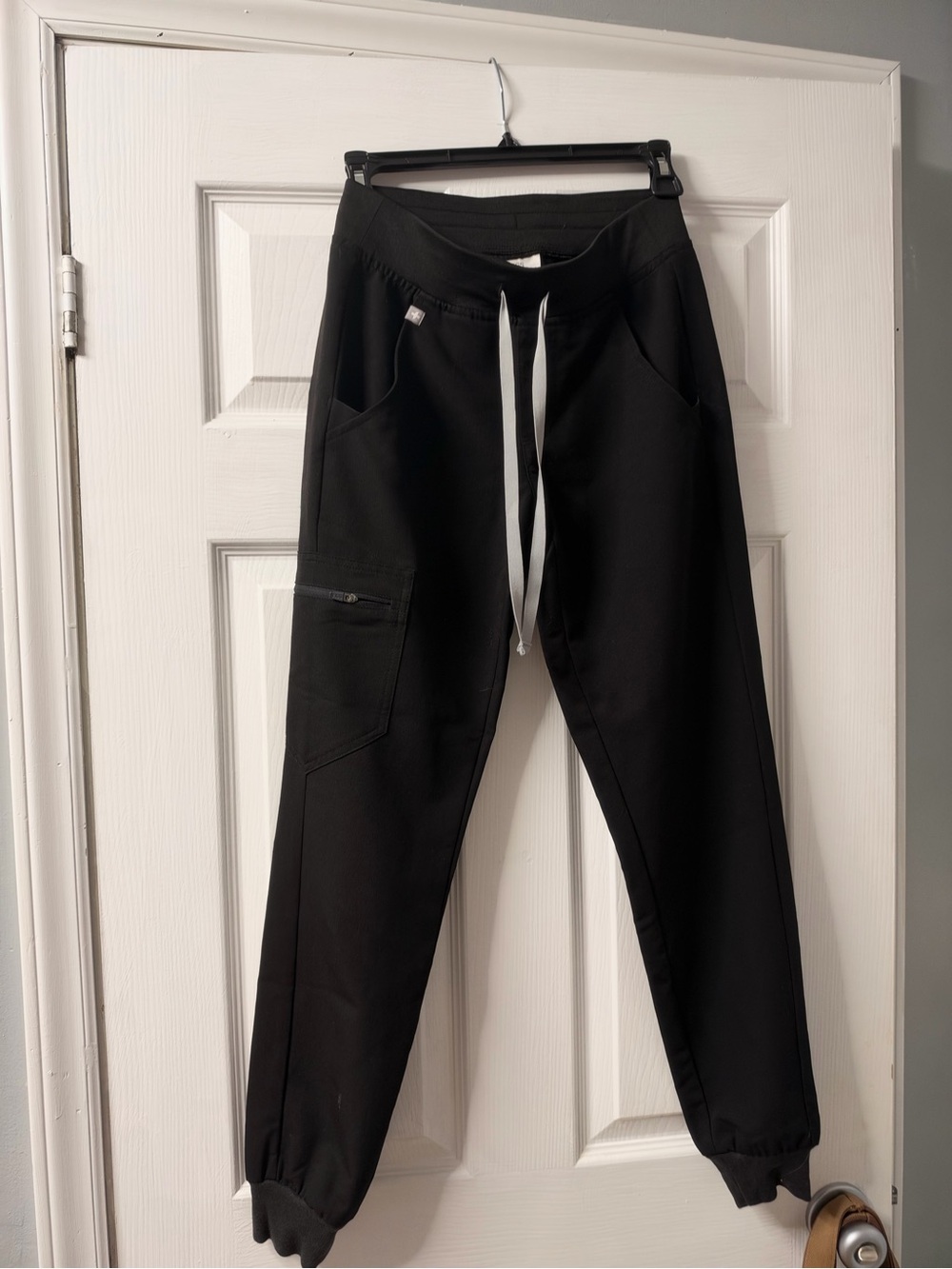Women Black figs joggers